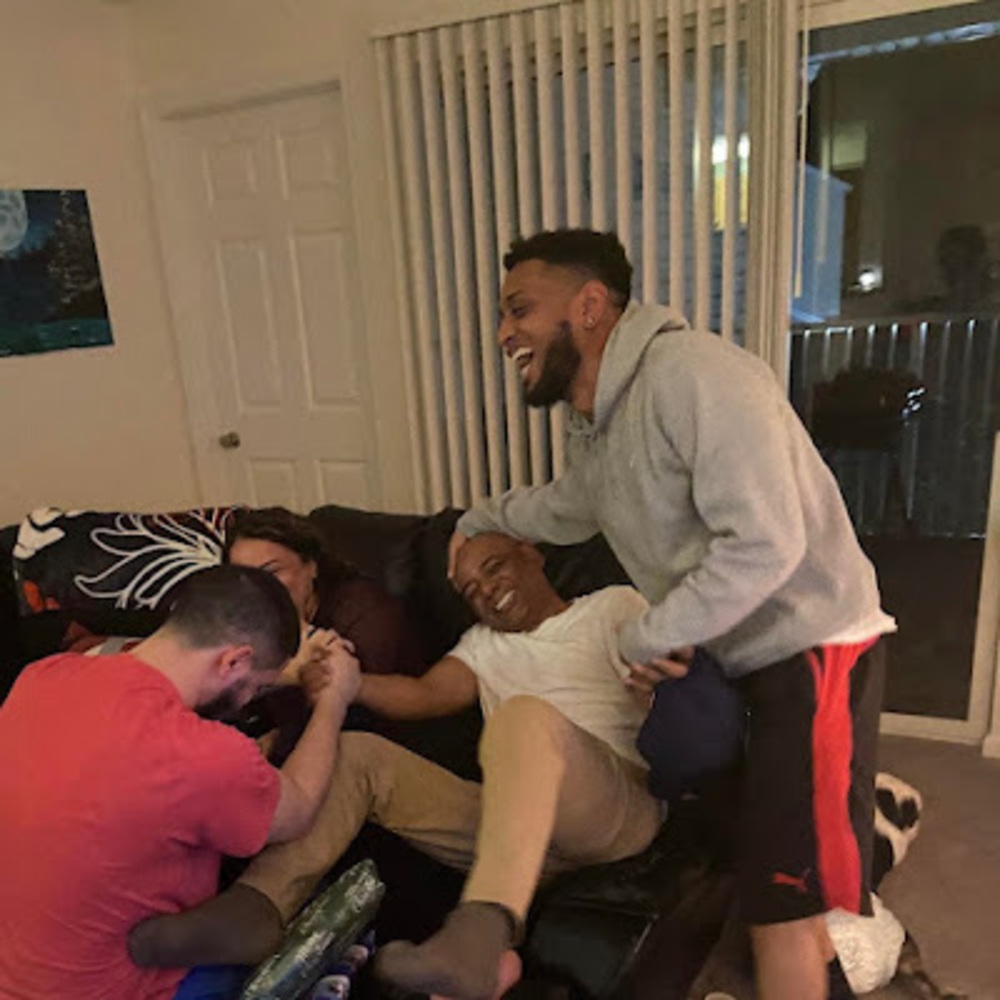 Meet your Posher, Fernando